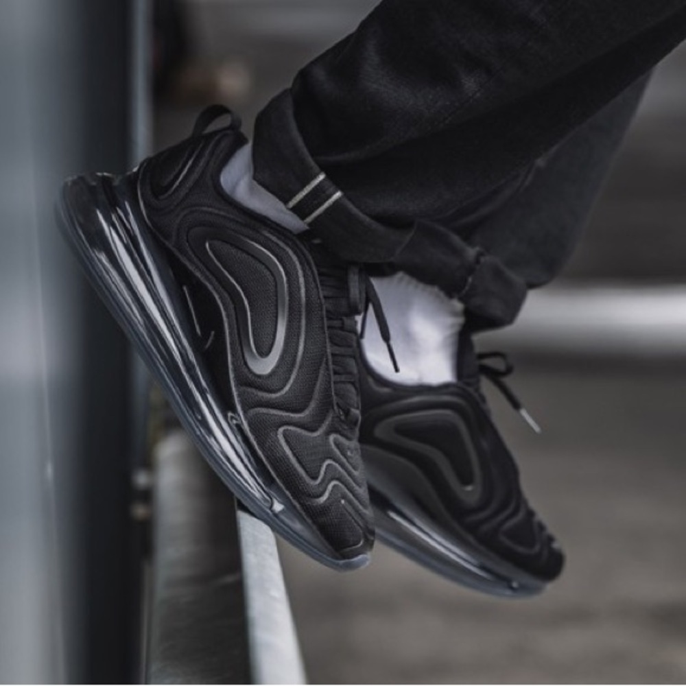Nike Air Max 720 Black Mesh